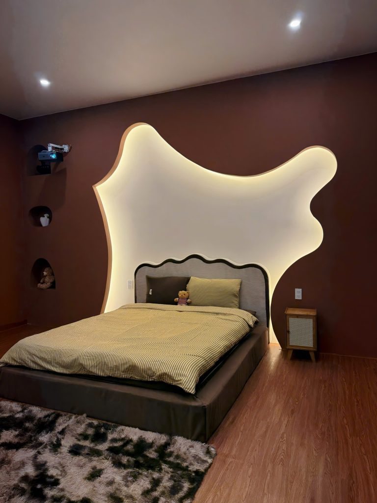 Teddy Phạm Cự Lượng 4
